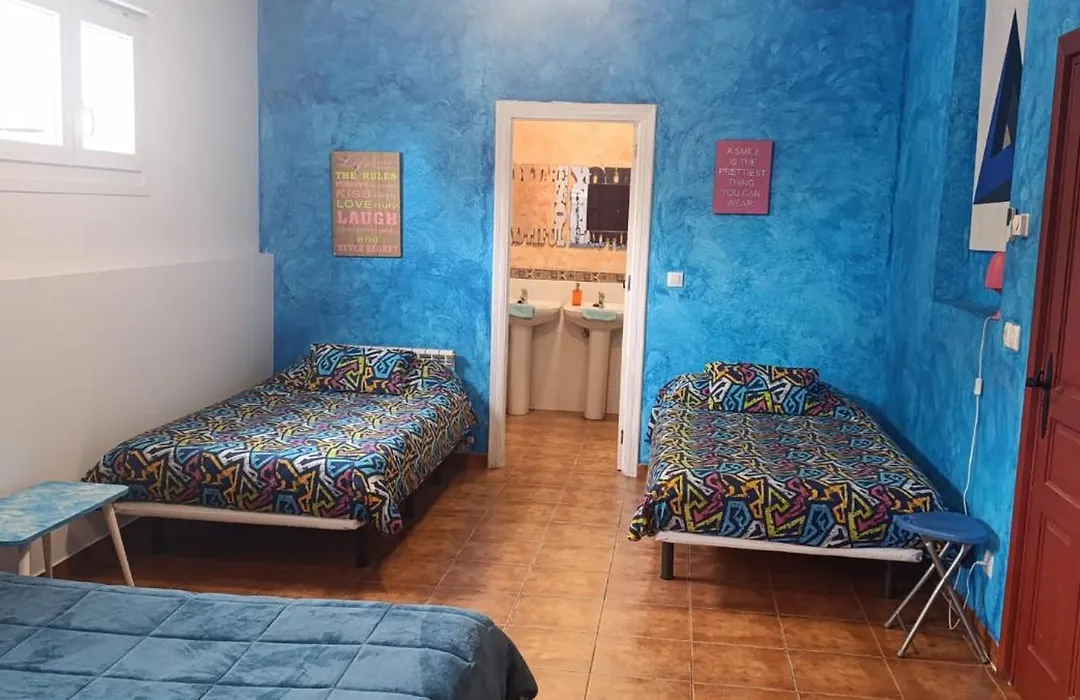 Hostal A La Sombra Del Laurel-1