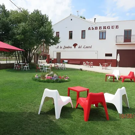 Hostal A La Sombra Del Laurel-3